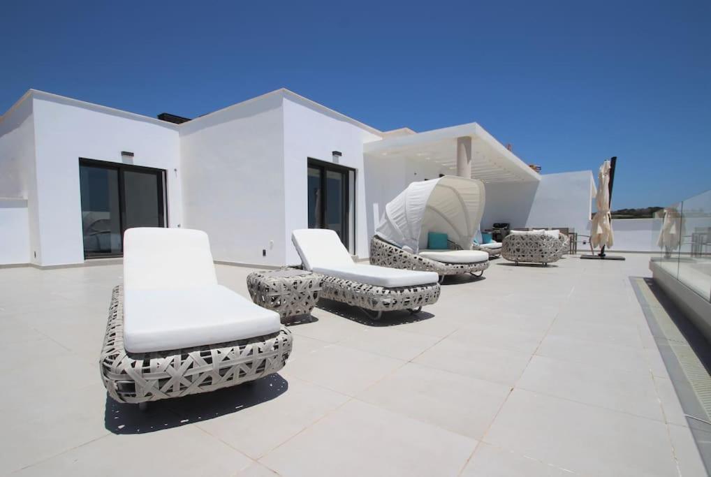 Luxurious Penthouse With Huge Panoramic Terrace Apartment San Roque  Exterior foto